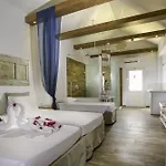 View 4*