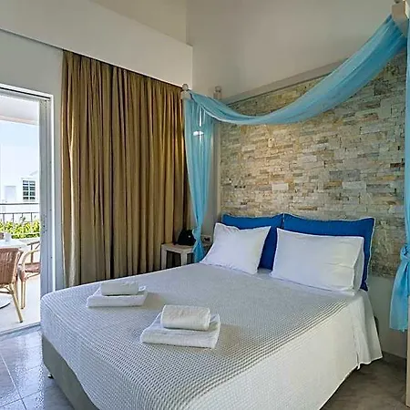View Hotel 4*